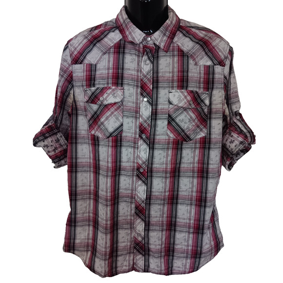 Helix Other - Helix Men’s Short Red Black White Plaid Sleeve Shirt Size L M001